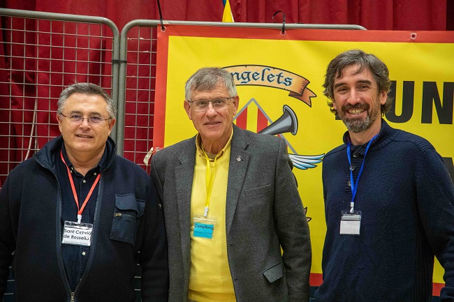 Discurs en català de l'alcalde de Sant Cebrià de Rosselló durant la 1a Trobada dels municipis sense fronteres