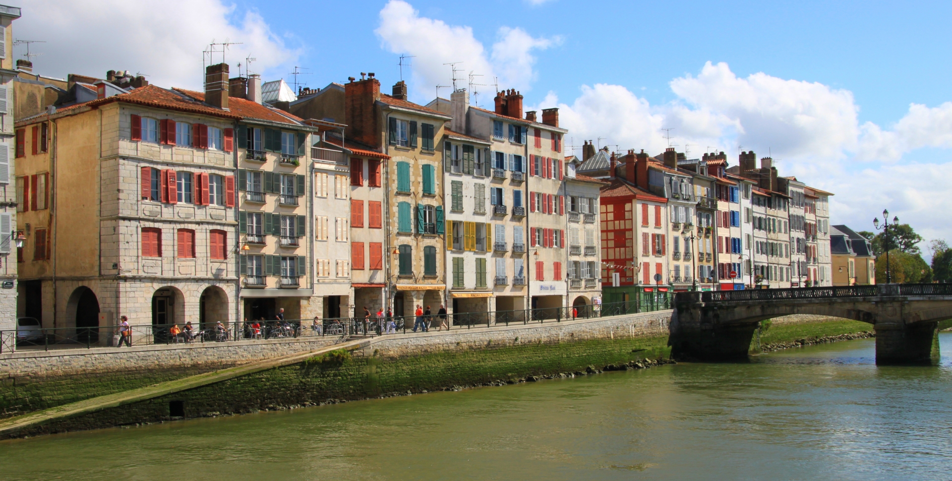 Bayonne