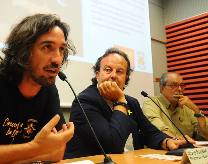 Debat sobre el procés independentista català a la Casa de la Generalitat de Perpinyà