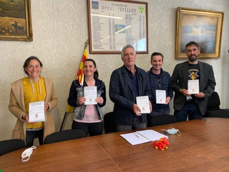Presentació del Llibre Blanc a Òpol i Perellós