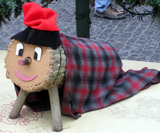 Tradicions: Tió de Nadal (desembre)
