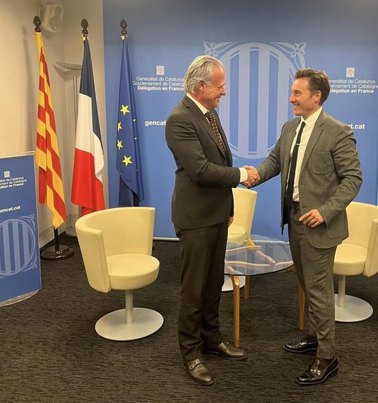 Els càrrecs electes de Toluges rebuts a la delegació de la Generalitat de Catalunya a París