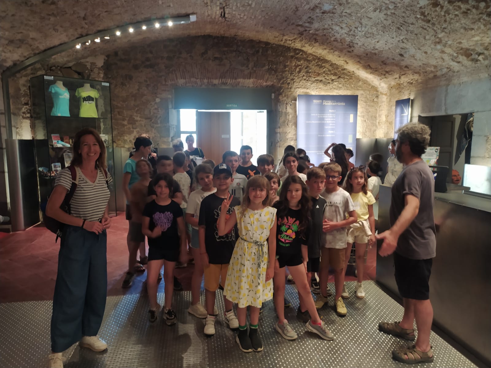 Les étudiants de Torrelles de la Salanca visitent Torroella de Montgrí