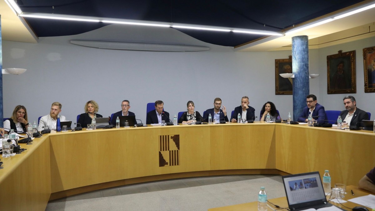 L'ajuntament d'Olot (Garrotxa) vol fomentar lligams amb municipis de Catalunya Nord