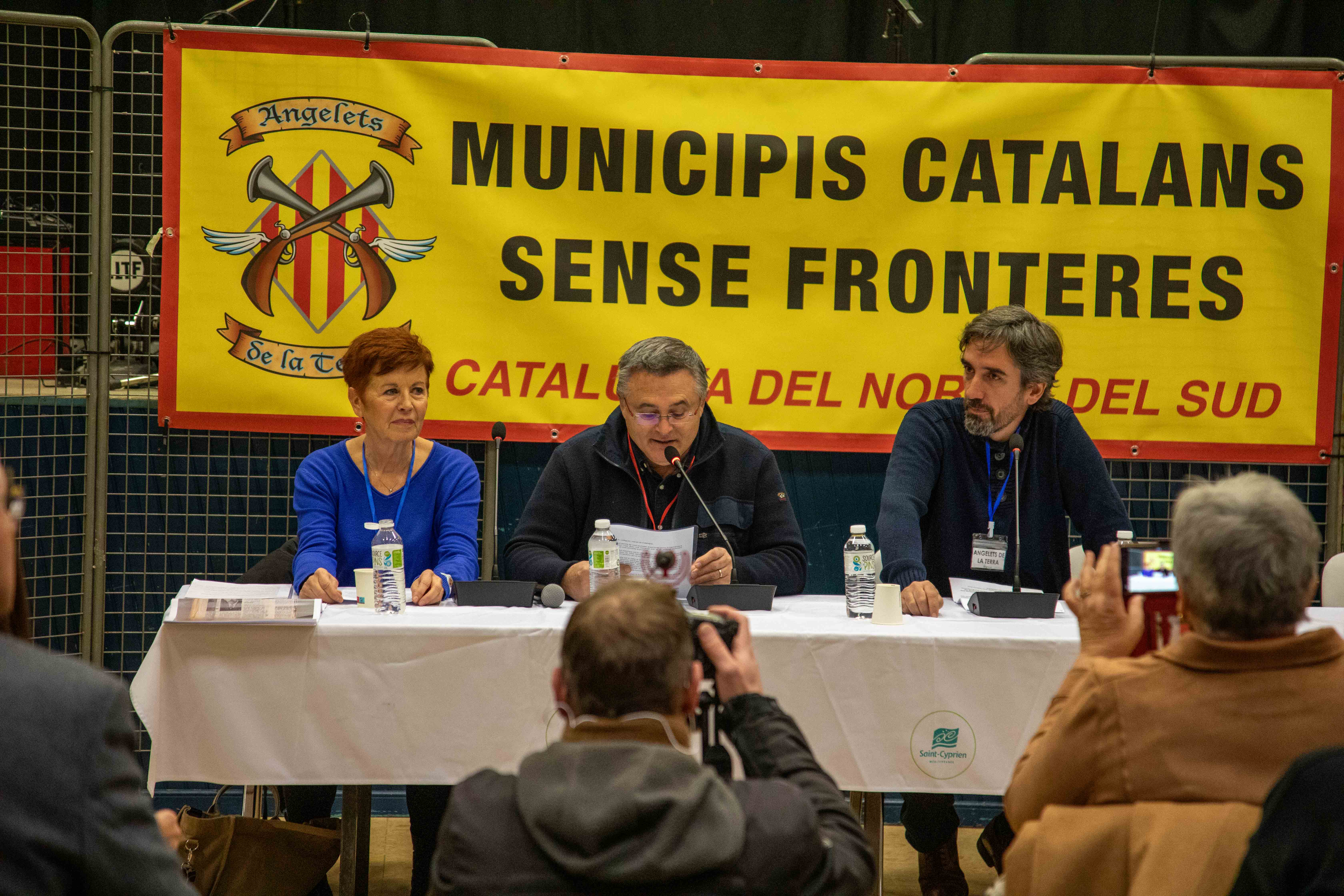 Discours en catalan du maire de Sant Cebrià de Rosselló lors de la 1ère Rencontre des municipalités sans frontières