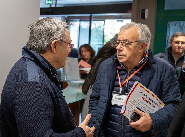Entrevista de Thierry del Poso, alcalde Sant Cebrià de Rosselló, durant la trobada dels municipis sense fronteres