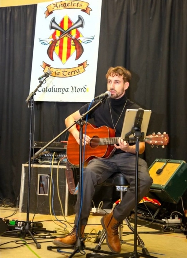 Julien Leone (Julio)