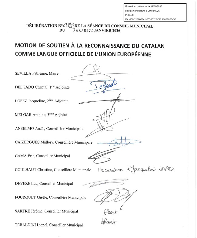 Forques adopta la moció a favor del català com a llengua oficial de la Unió Europea